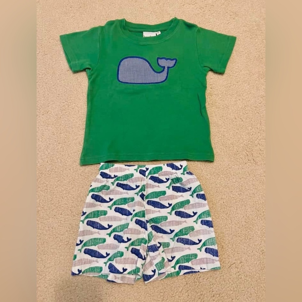 Hannah Kate size 4 shorts with coordinating non-HK size 4 top.
